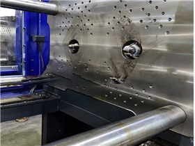 Used dual‑color injection moulding machine