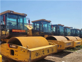 Used road roller