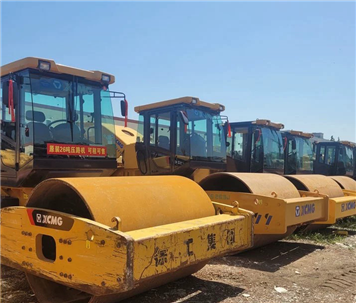 Used road roller